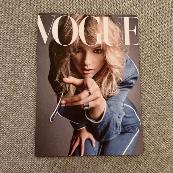 TSwift Vogue Magnet - Picture 2 of 3